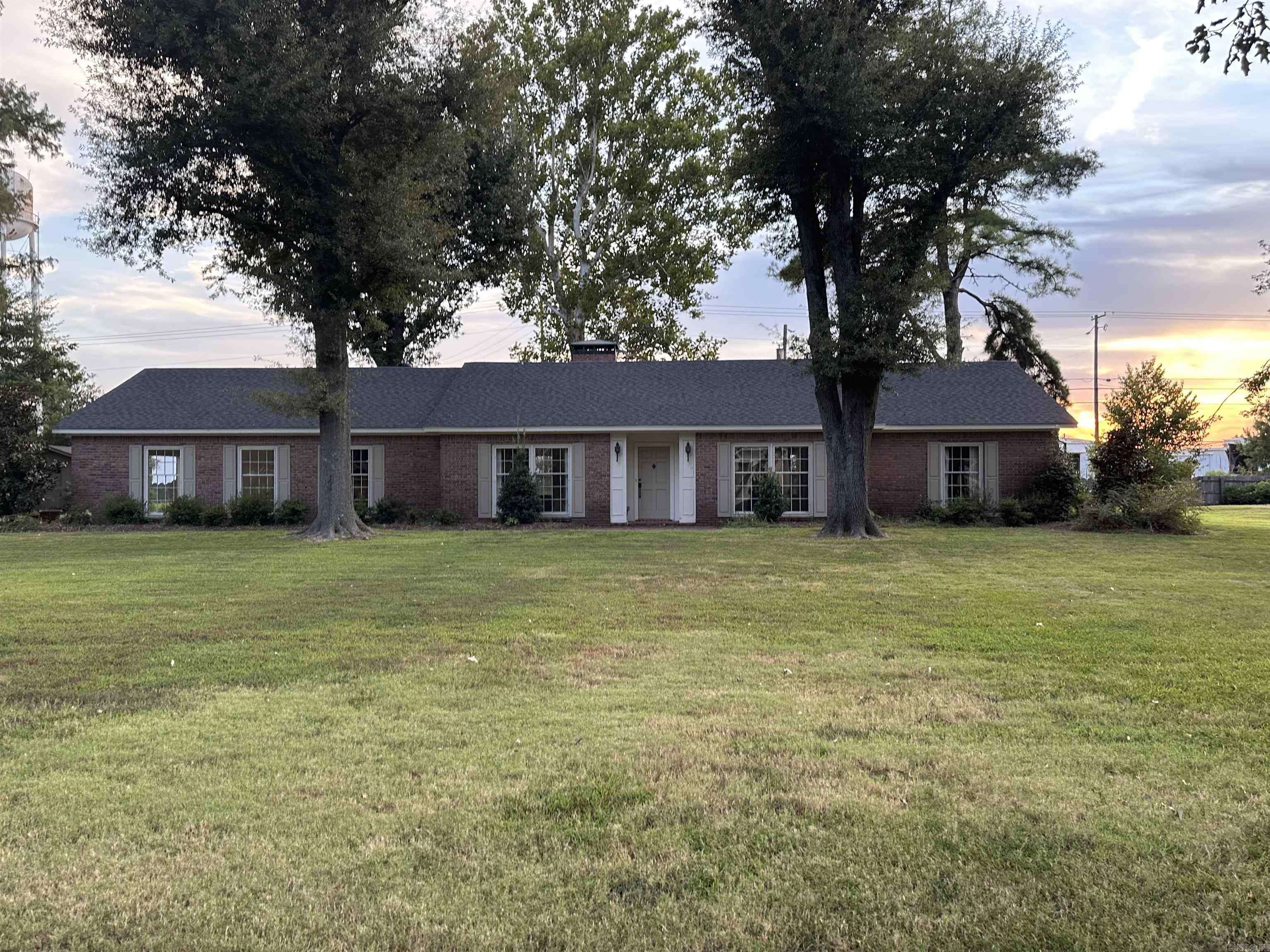 Dumas, AR 71639