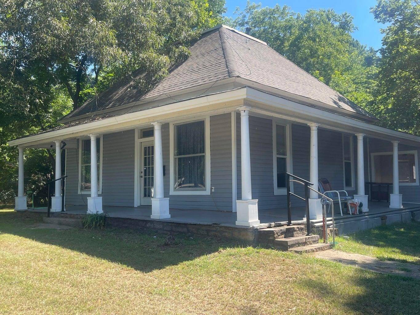 Clarksville, AR 72830,Address not disclosed