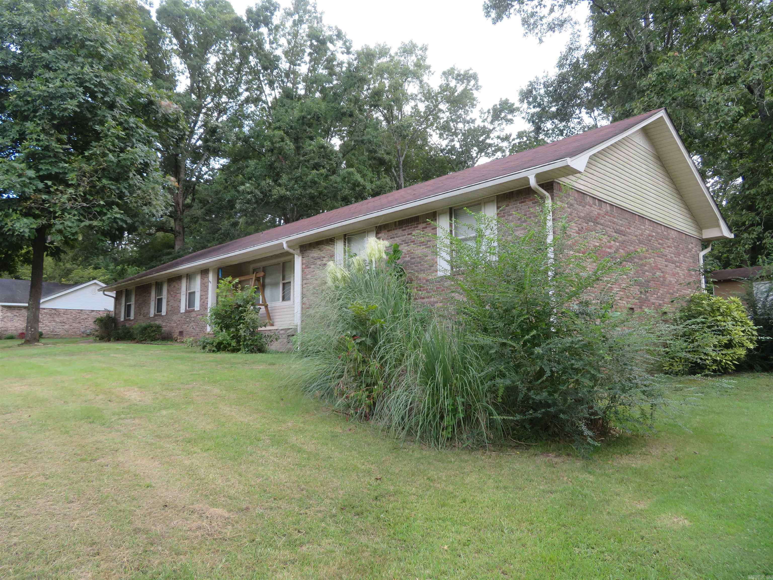 Arkadelphia, AR 71923-5309,919 N 26th Street