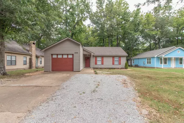 2302 Biltmore Cove, Jonesboro, AR 72404