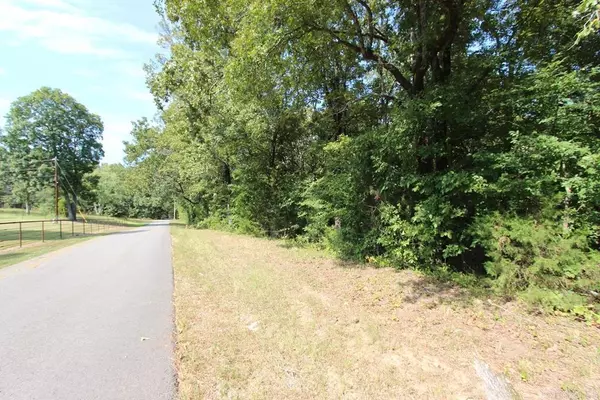 Greenbrier, AR 72058,16 Fox Hill Road