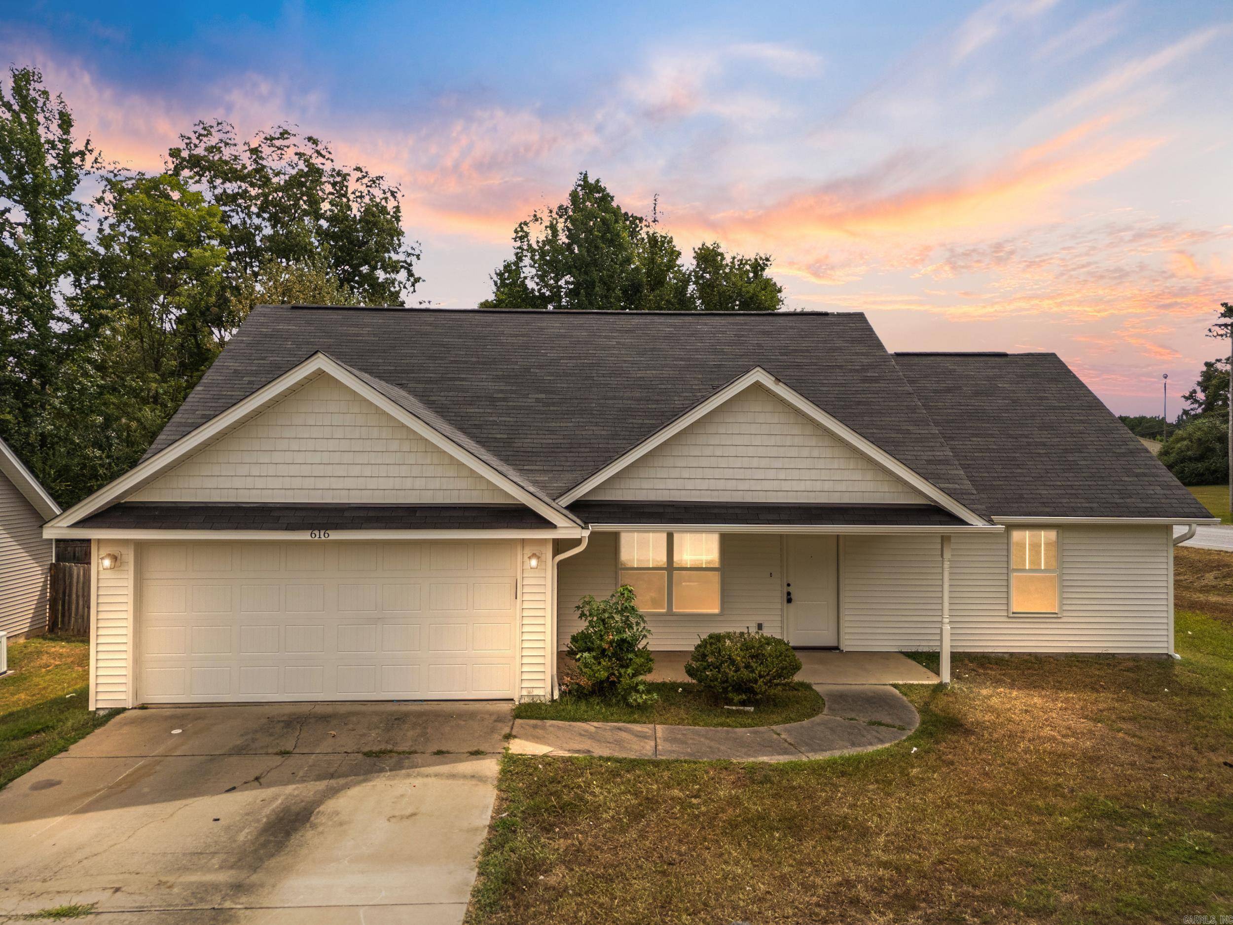616 Adam's Vineyard Road, Benton, AR 72015