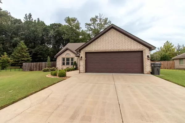 Jonesboro, AR 72404,6054 Wisteria Lane