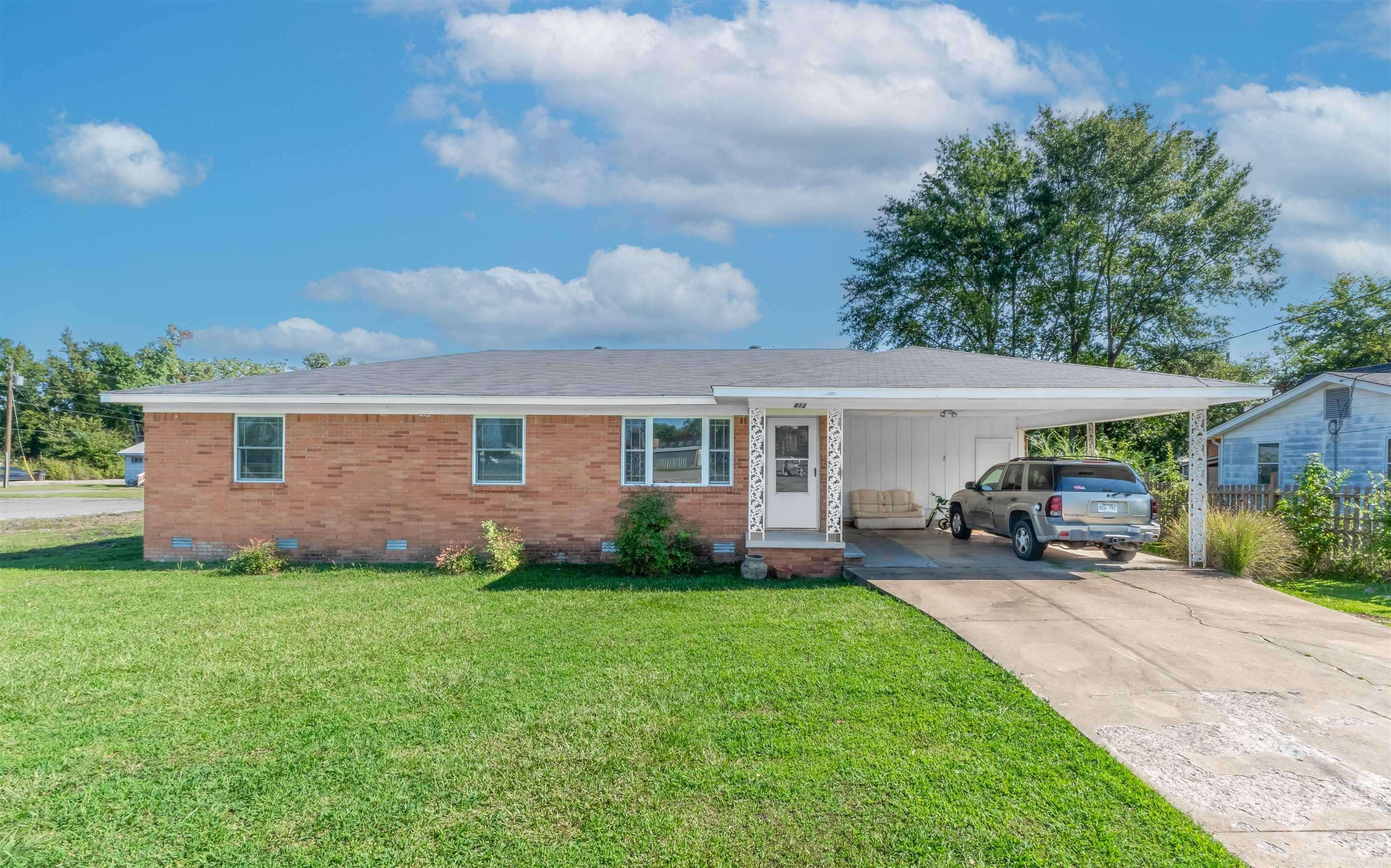 221 N Elm St.,  Jacksonville,  AR 72076