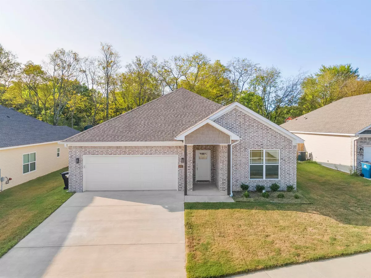 Bryant, AR 72022,3537 Village Walk Drive