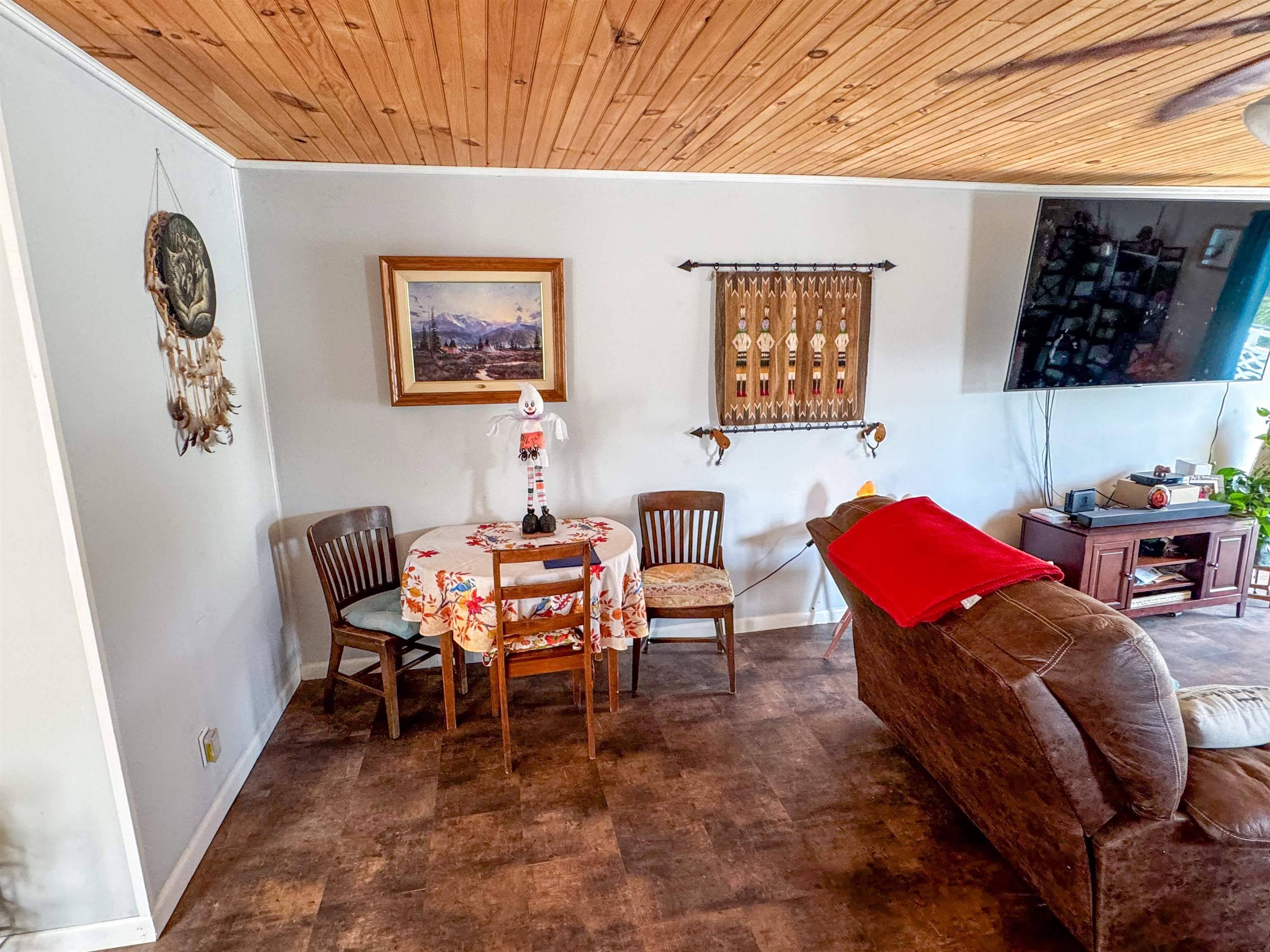 Horseshoe Bend, AR 72512,300 Fairway Dr