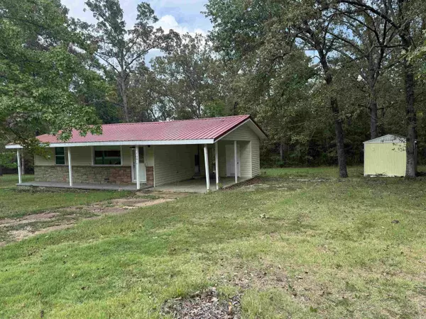700 Dove Lane, Horseshoe Bend, AR 72512