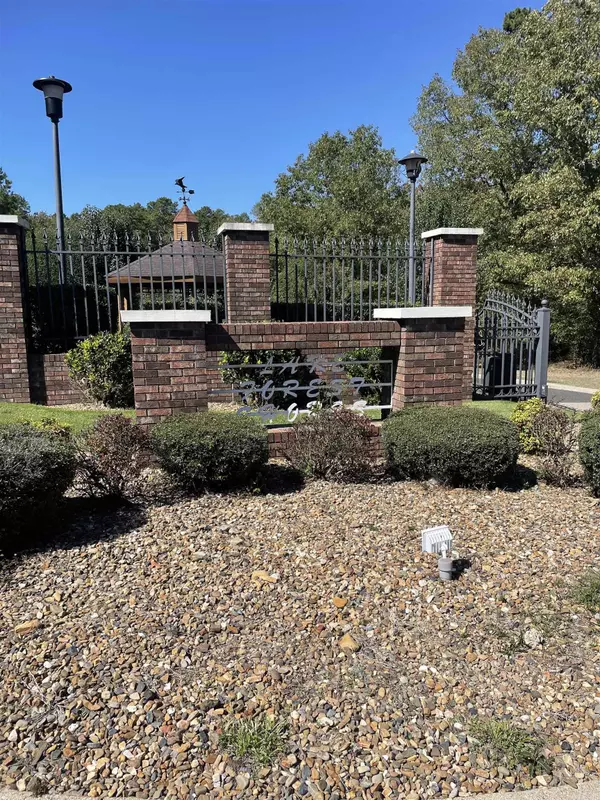 Hot Springs, AR 71913,LOT 4 LAKE FOREST SHORES