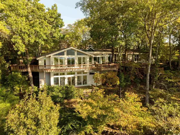Heber Springs, AR 72543,821 Rock Ledge Drive
