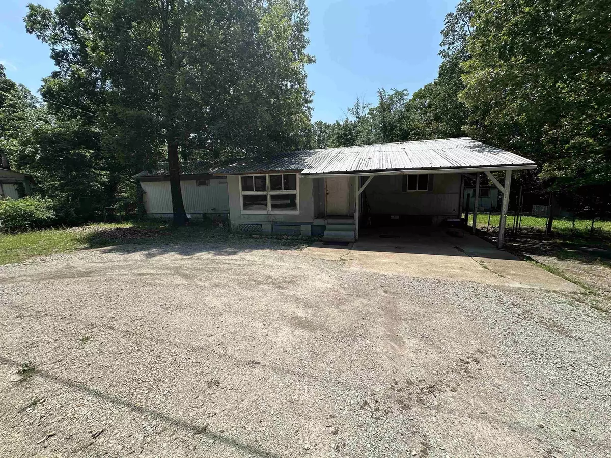 Williford, AR 72482,853 Newman Trail