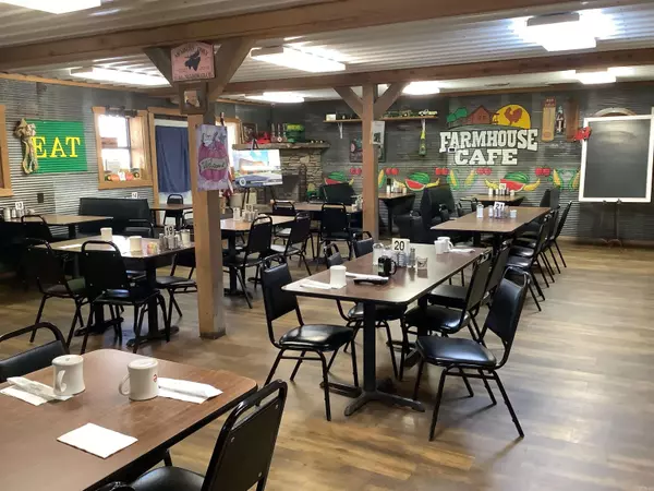 Bald Knob, AR 72010,133 N Highway 167 Highway
