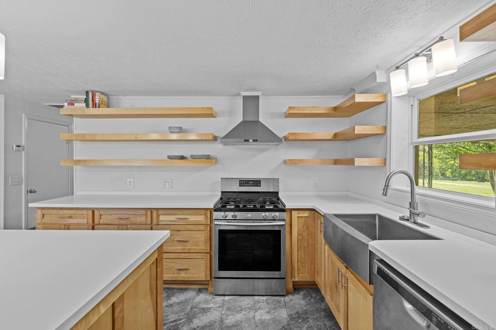 Heber Springs, AR 72543,224 Pangburn Road