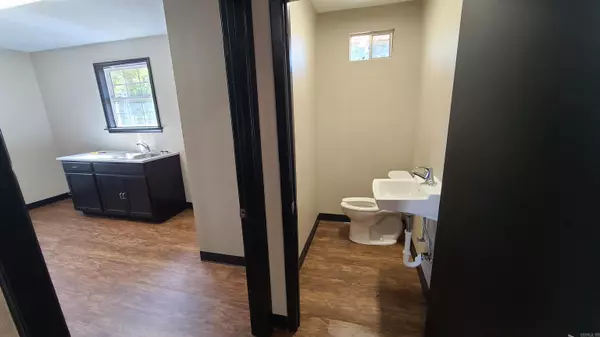 Hot Springs, AR 71913,847 Third Street