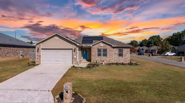 42 Bryson Drive, Ward, AR 72176