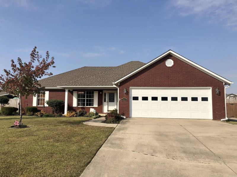 2803 CANTERBURY, Paragould, AR 72450