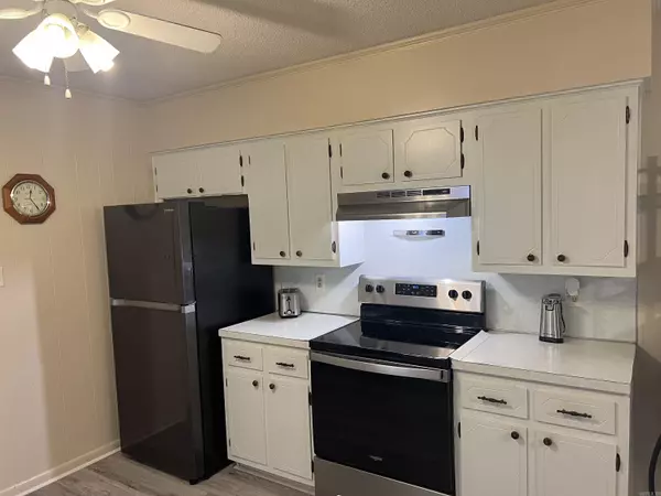 Walnut Ridge, AR 72476,1402 Magnolia Ave