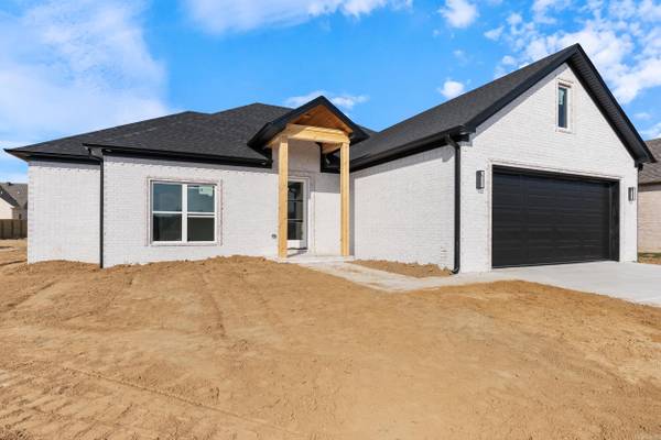 27 Dandelion Drive, Greenbrier, AR 72058