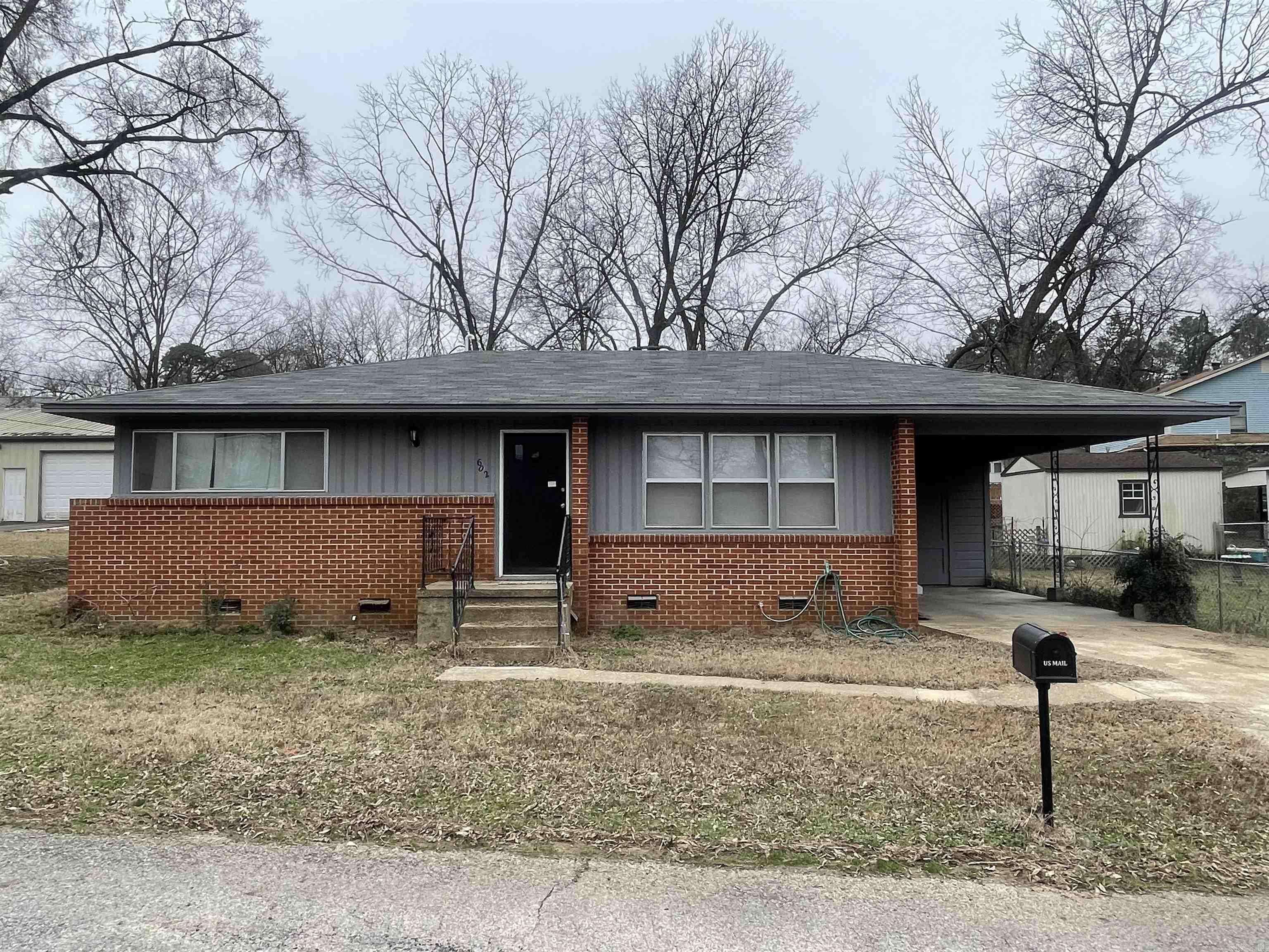 602 E Valley Street, Morrilton, AR 72110