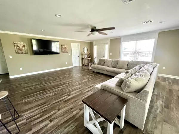 Bald Knob, AR 72010,2138 W Union Street