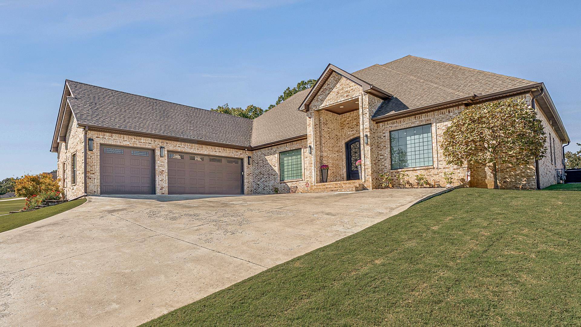 Jonesboro, AR 72405,5012 Winged Foot Lane