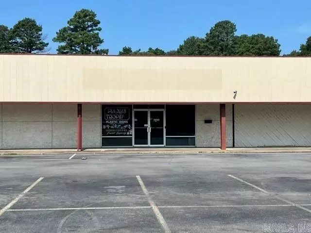 Jacksonville, AR 72076,1920 W Main