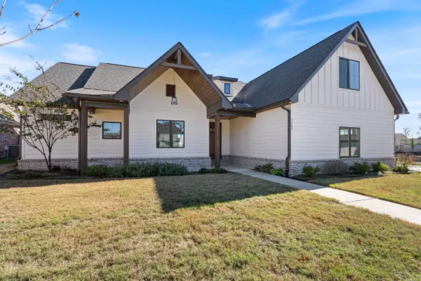 Benton, AR 72019,7202 Havenwood Drive