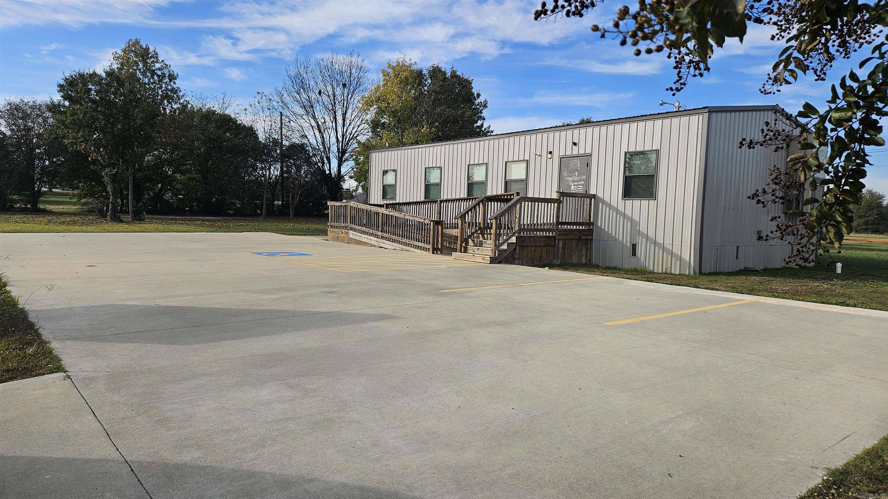 Marmaduke, AR 72443