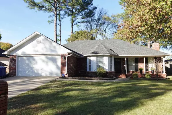 283 Pickwicket Dr., Conway, AR 72034