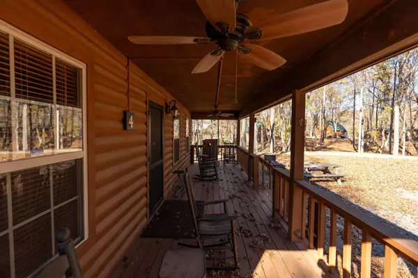 Heber Springs, AR 72543,4 Vogel Drive