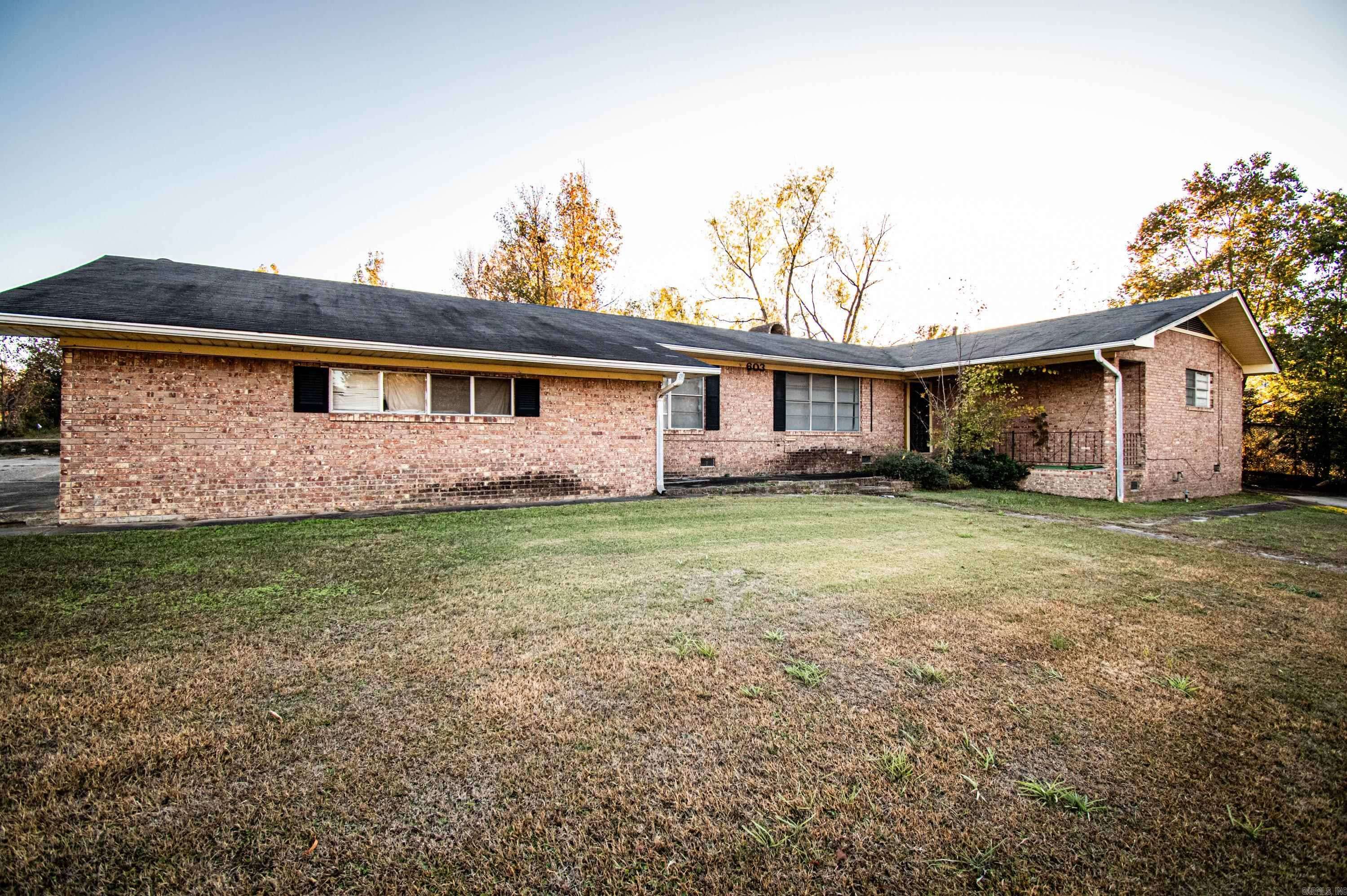 603 W 5Th St, El Dorado, AR 71730