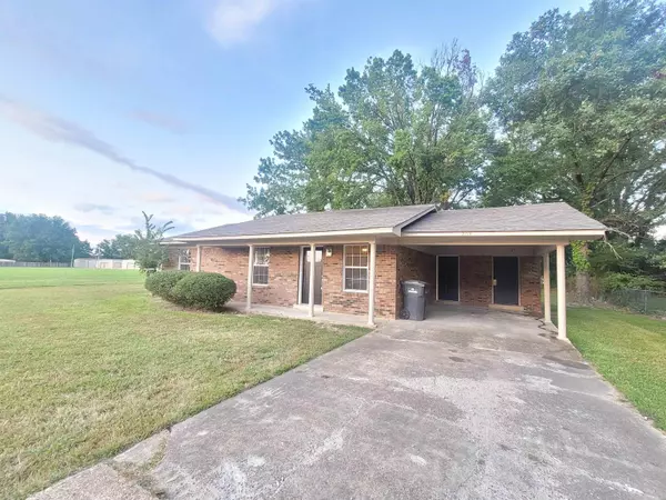 208 Crisp, West Helena, AR 72390-1704