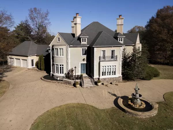 52 Country Club Circle, Searcy, AR 72143