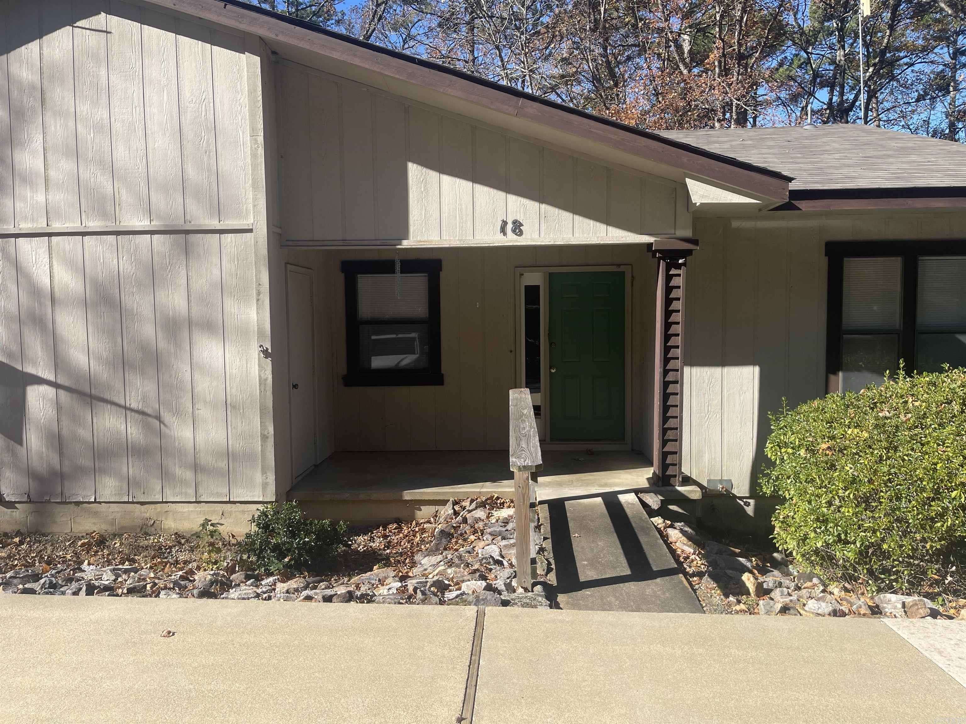 18 Lonjeta Lane, Hot Springs Village, AR 71909