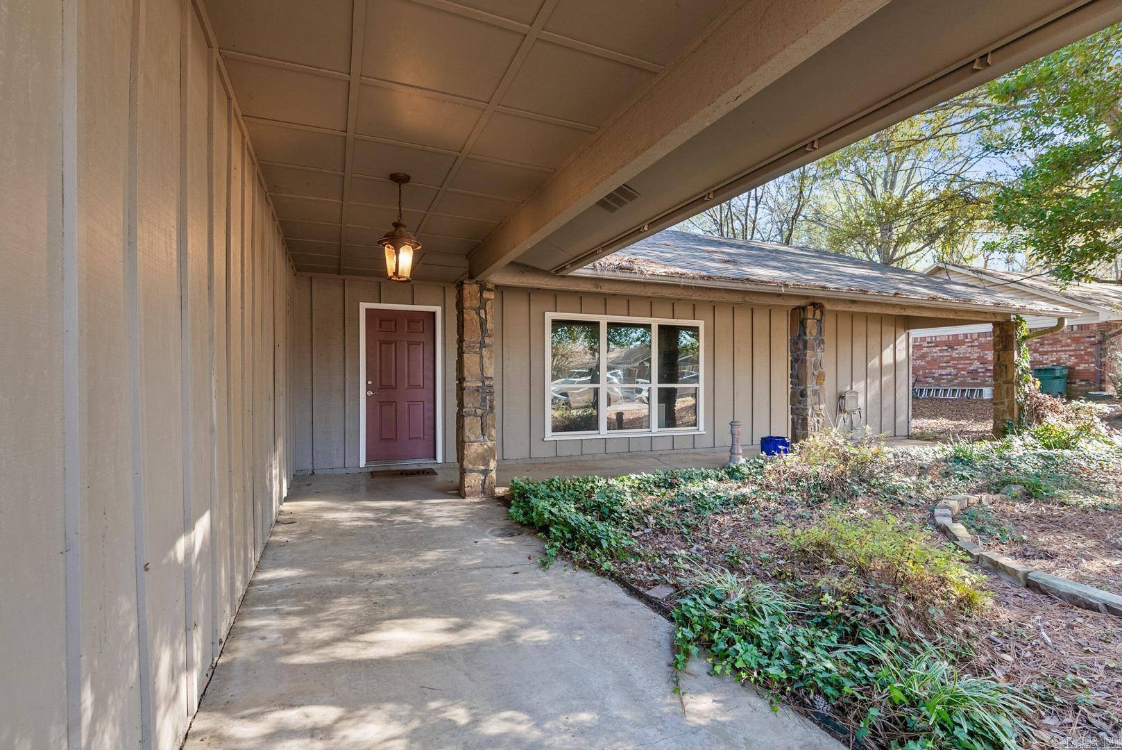 Conway, AR 72032,2000 Michelle