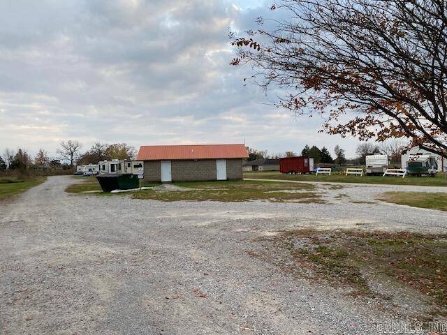 Batesville, AR 72501,1005 Heber Springs Road