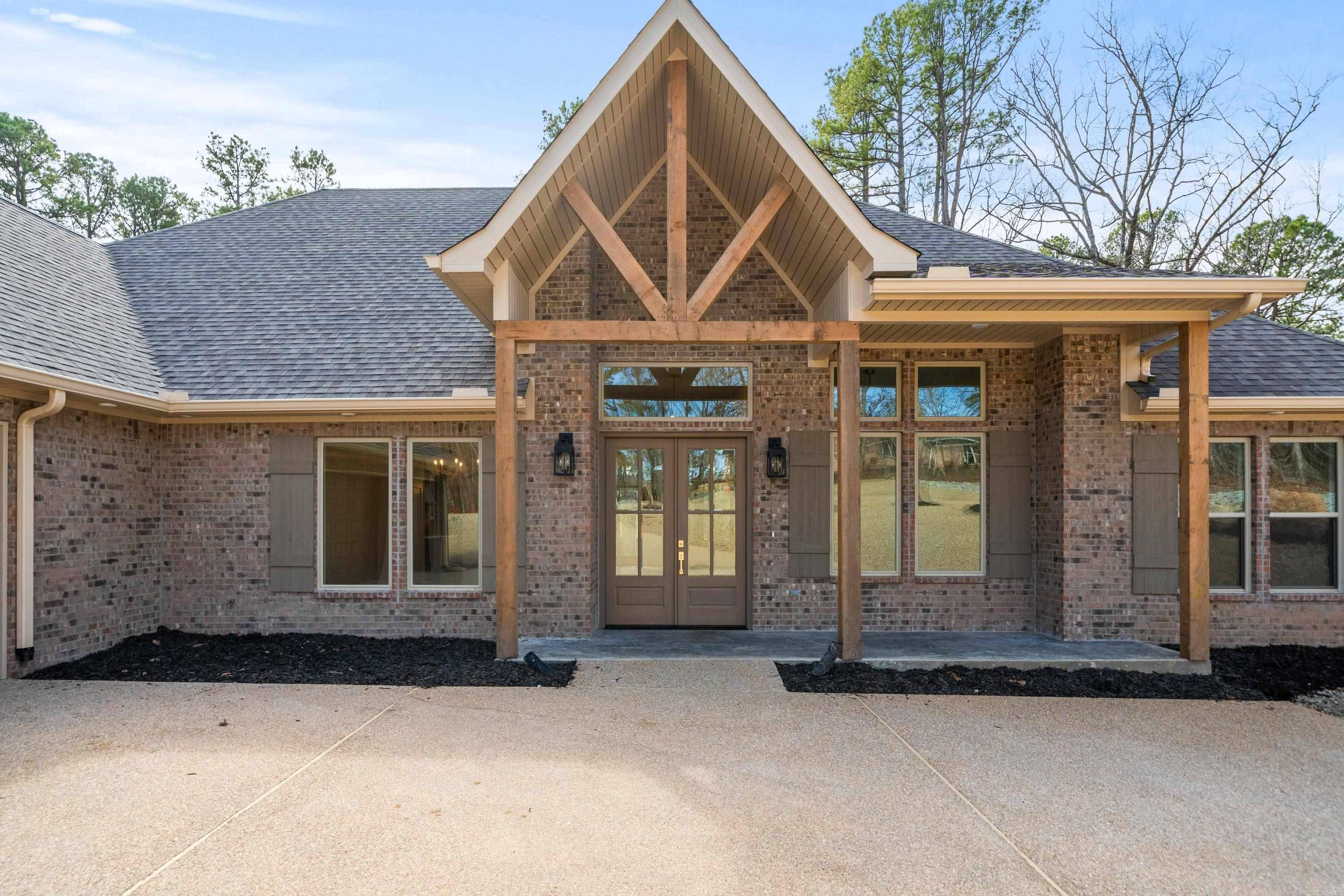 Hot Springs Village, AR 71909,7 Loyola Way