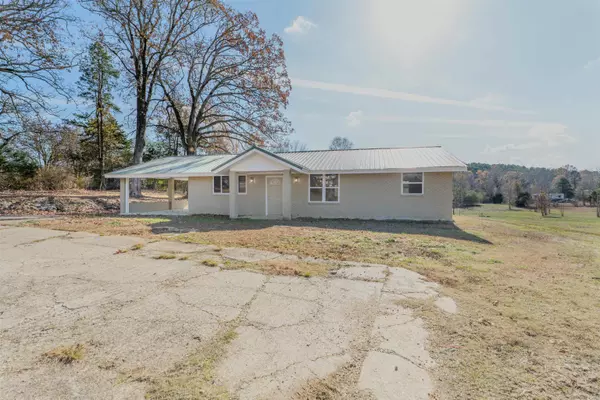 Hot Springs, AR 71909,838 San Felipe Rd