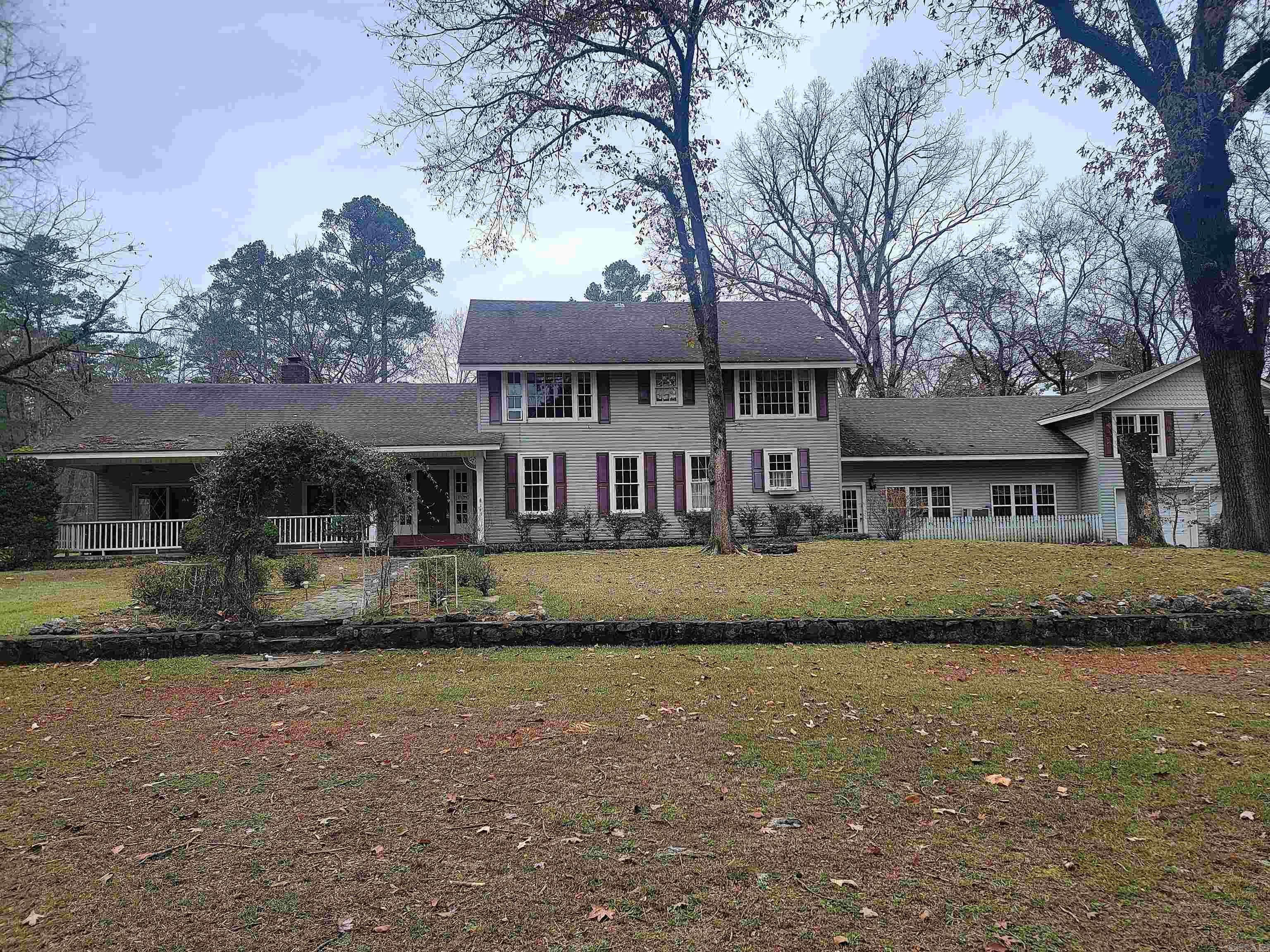 143 Fox Pass Cutoff Highway, Hot Springs, AR 71901