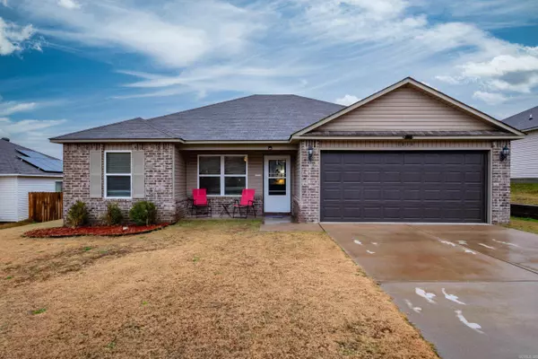 1816 Honeycomb Street, Sherwood, AR 72170