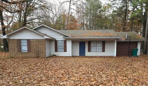 2305 Betty St, Pine Bluff, AR 71602