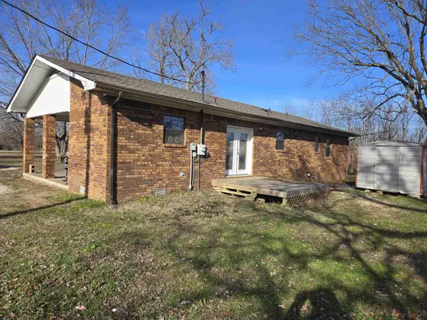 Highland, AR 72542,53 FM 101 Road