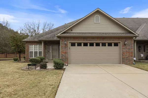 4655 Palm Springs Circle1, Conway, AR 72034