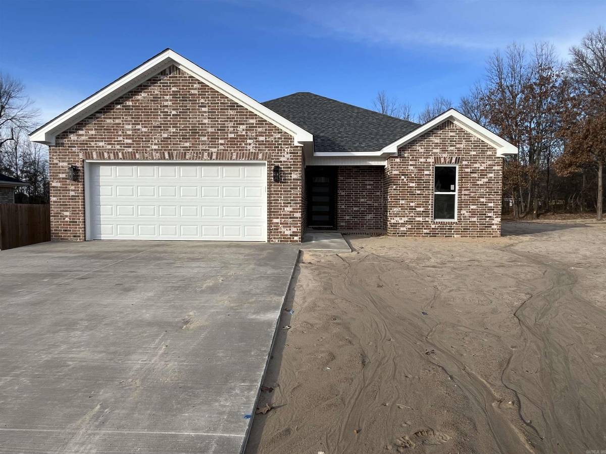 Bono, AR 72416,427 Gia