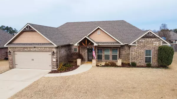 2241 Irondale Drive, Benton, AR 72019