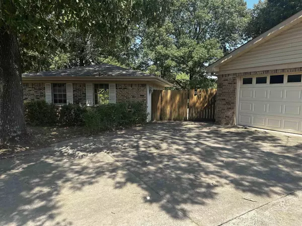Jacksonville, AR 72076,800 Burgandy Ct