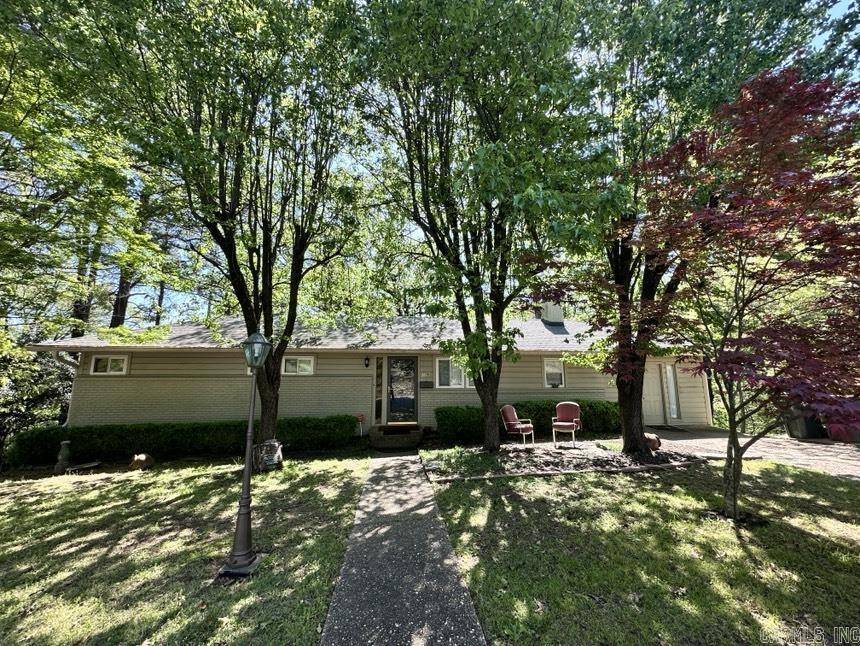 109 Winwood Road, Little Rock, AR 72207