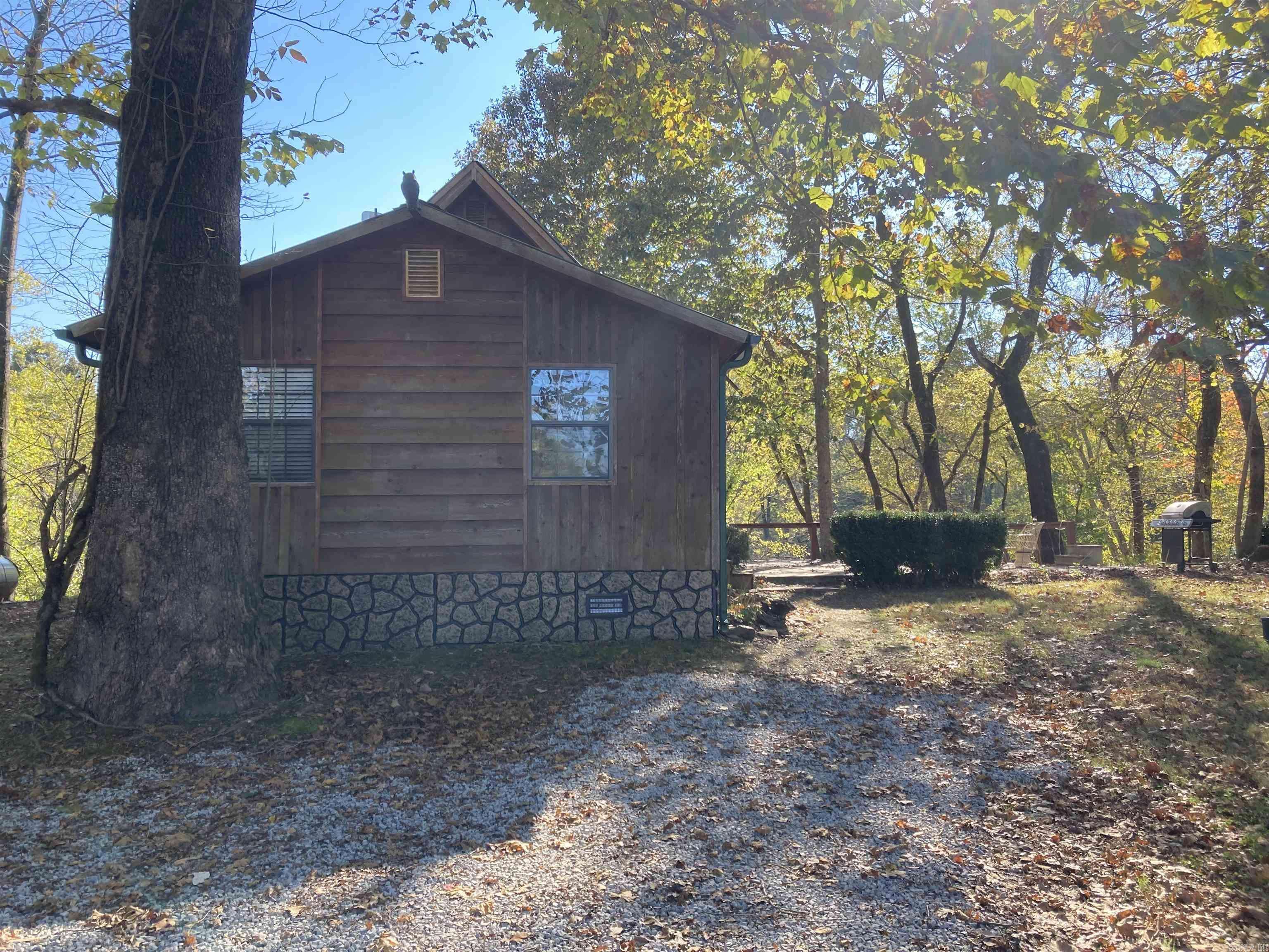 Heber Springs, AR 72543,77 Trout Valley Road
