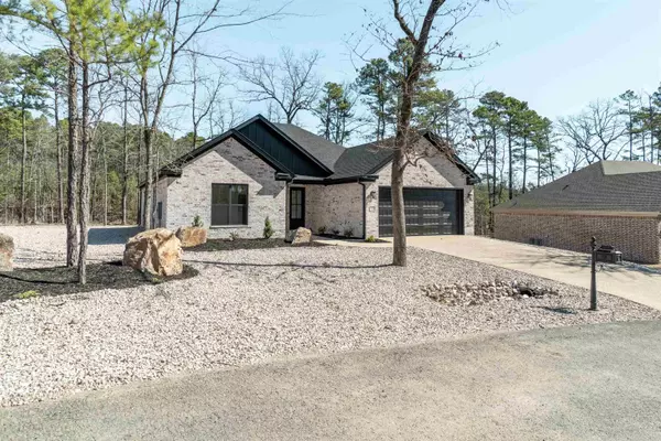 Hot Springs Village, AR 71909,12 Acambaro Place