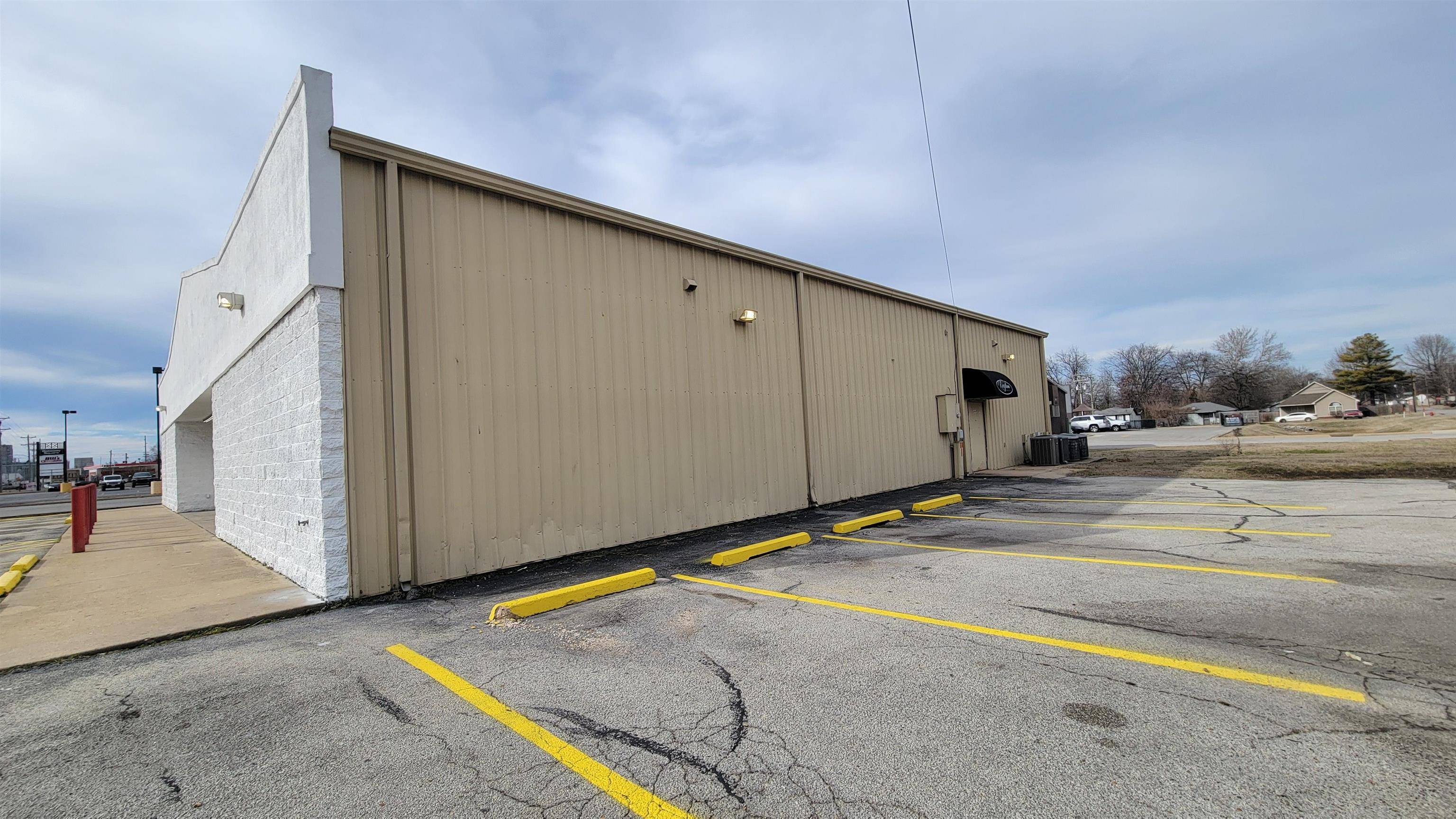 Jonesboro, AR 72401,316 E Johnson