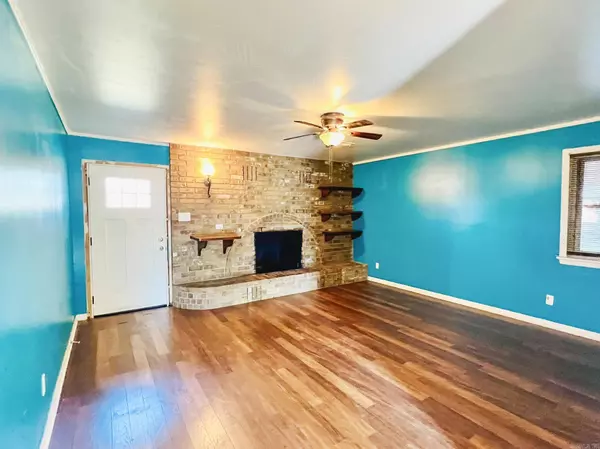 Camden, AR 71701,1081 Caddo St